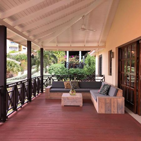 Villa At The Beach, Blue Bay Golf & Beach Resort Extérieur photo